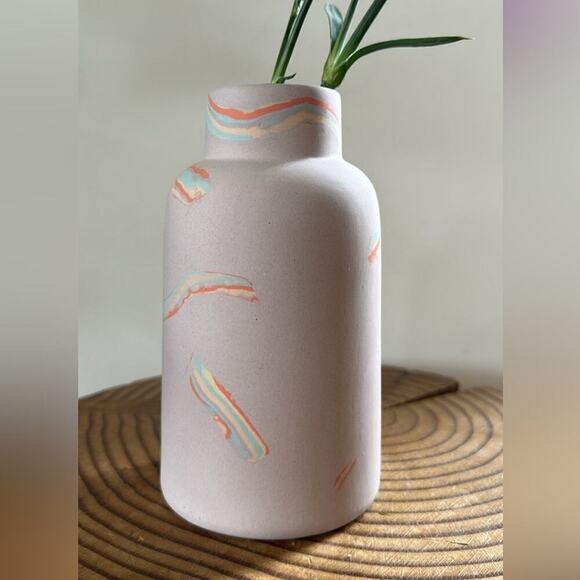 Peaches the studio Rainbow Nerikomi bud vase‎ - Picture 5 of 5